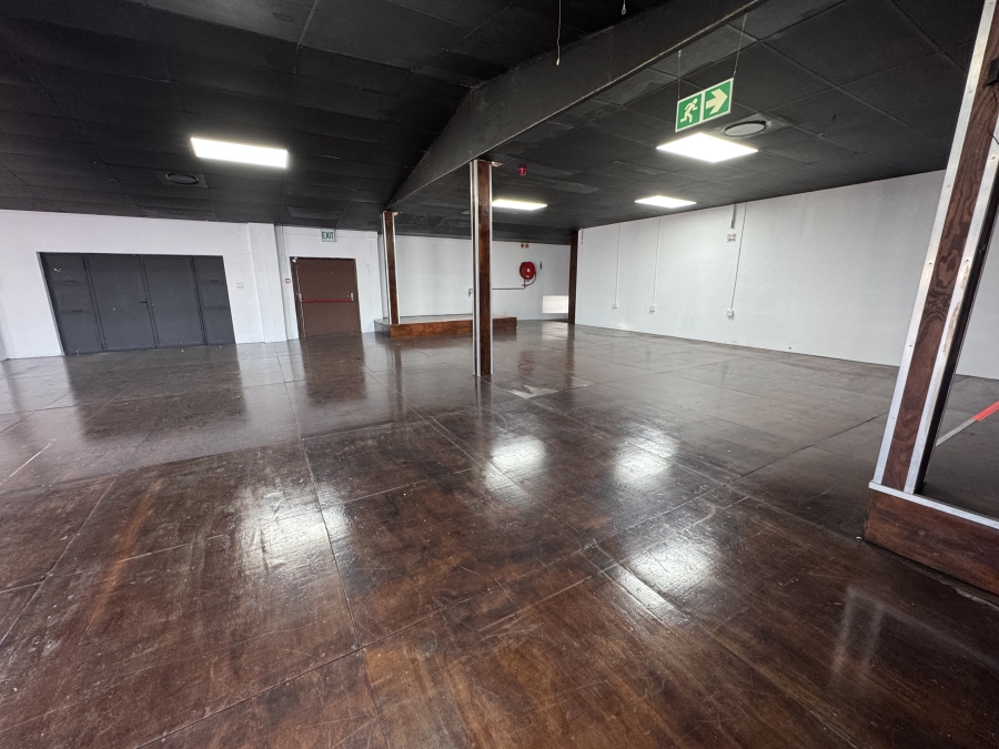 To Let commercial Property for Rent in Parklands Western Cape